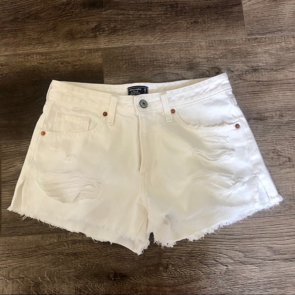 NEVER WORN! - Abercrombie Low Rise Denim Shorts